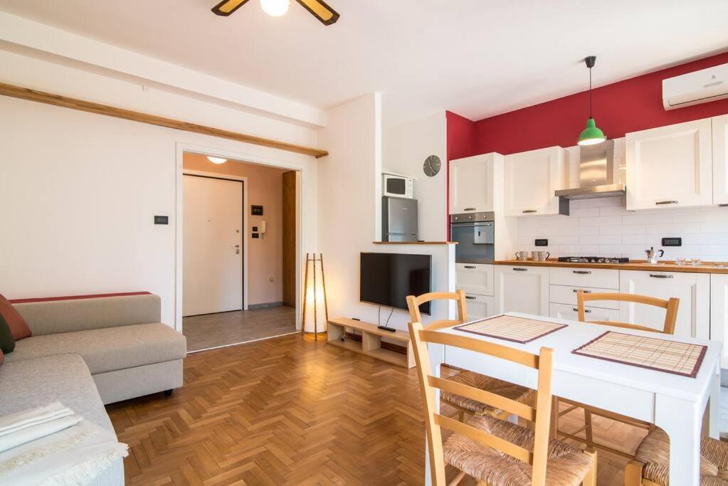 Enjoy Home - Bilocale Sulle Riviere A Due Passi Dalla Specola Padova Eksteriør billede
